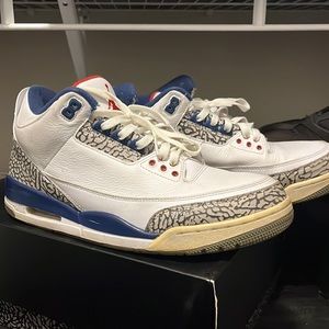 True blue 3s size 10.5